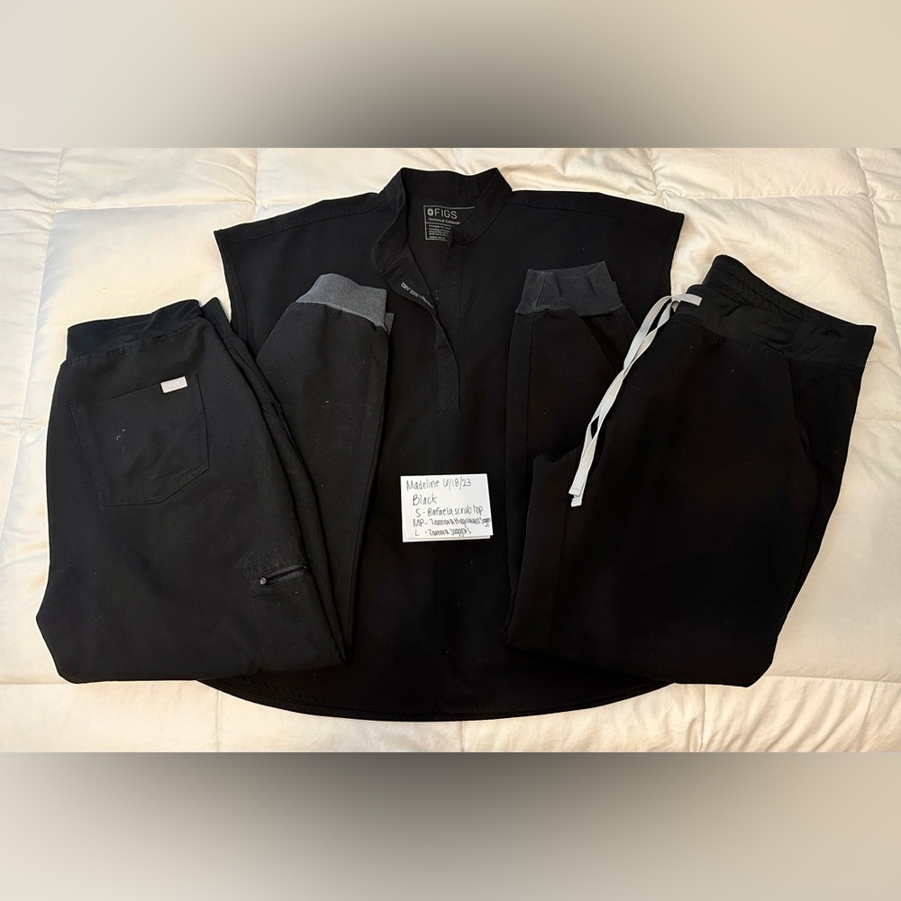 Large petite Zamora FIGS joggers